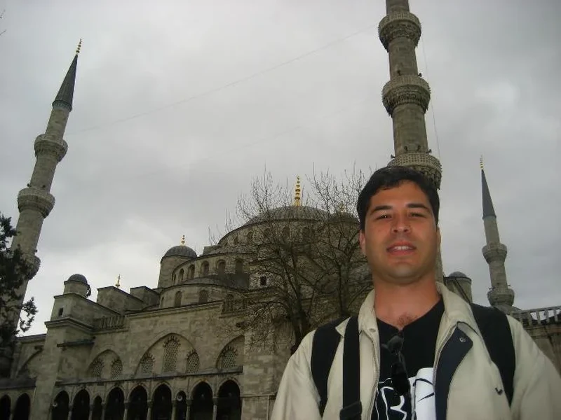 Istambul, em frente à Mesquita Azul, Turquia · 2008