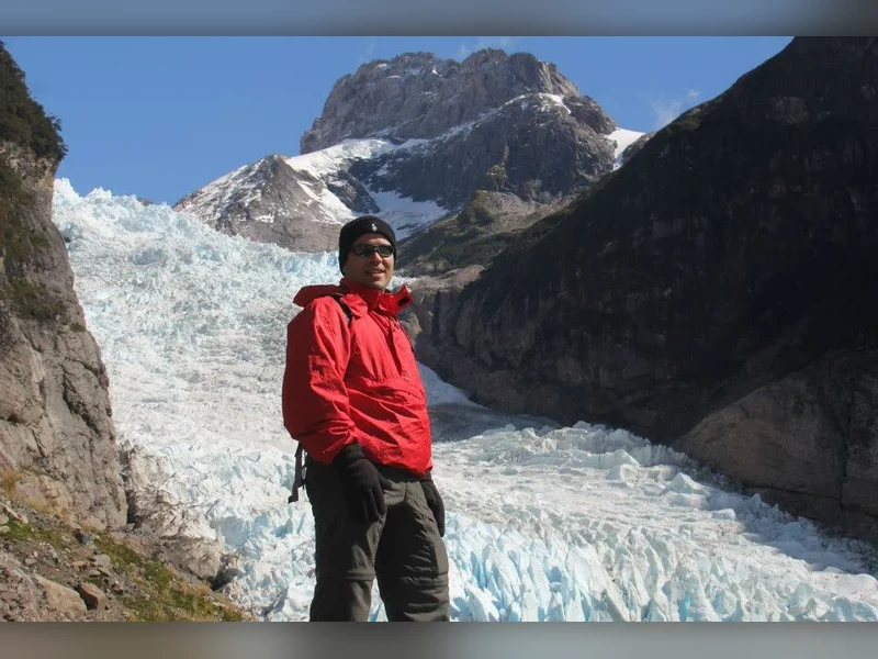 Glaciar na região de Puerto Natales, Patagônia Chilena · 2012